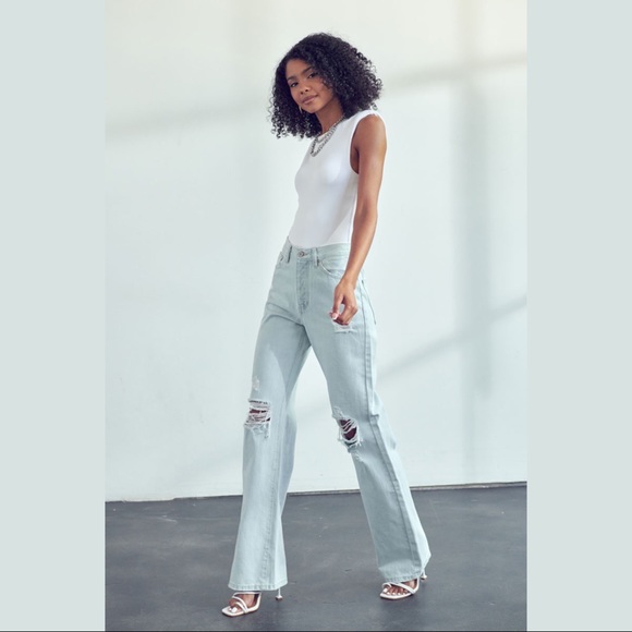 Vici London/ Kancan ultra high rise 90s flare jeans - Picture 5 of 9